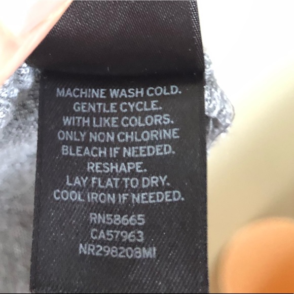 Cute Zella Hooded Layering Top w/thumb holes - Picture 7 of 8